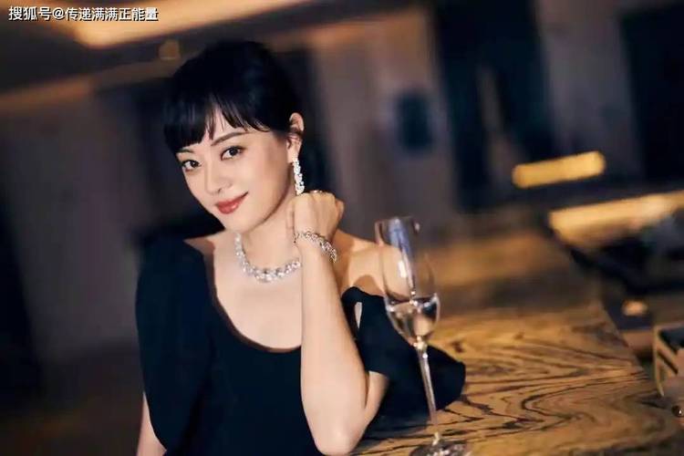 2025年天天彩资料大全和孙俪唇下痣没了与孙俪嘴唇的痣