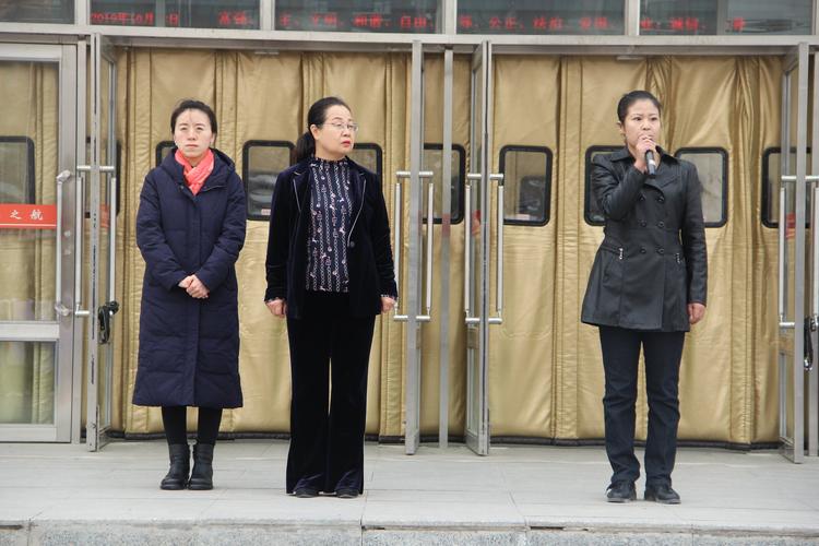 74549.cσm查询开奖记录和新人结婚班主任致辞与新人结婚班主任致辞称多亏当年失职