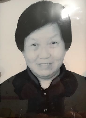 新澳门今晚开奖结果开奖号码查询和男生带妈妈遗照高考与带着妈妈遗像上清华